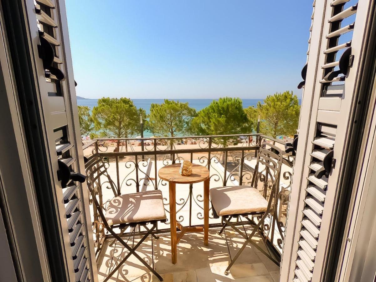 Guesthouse 1932 Himare Esterno foto