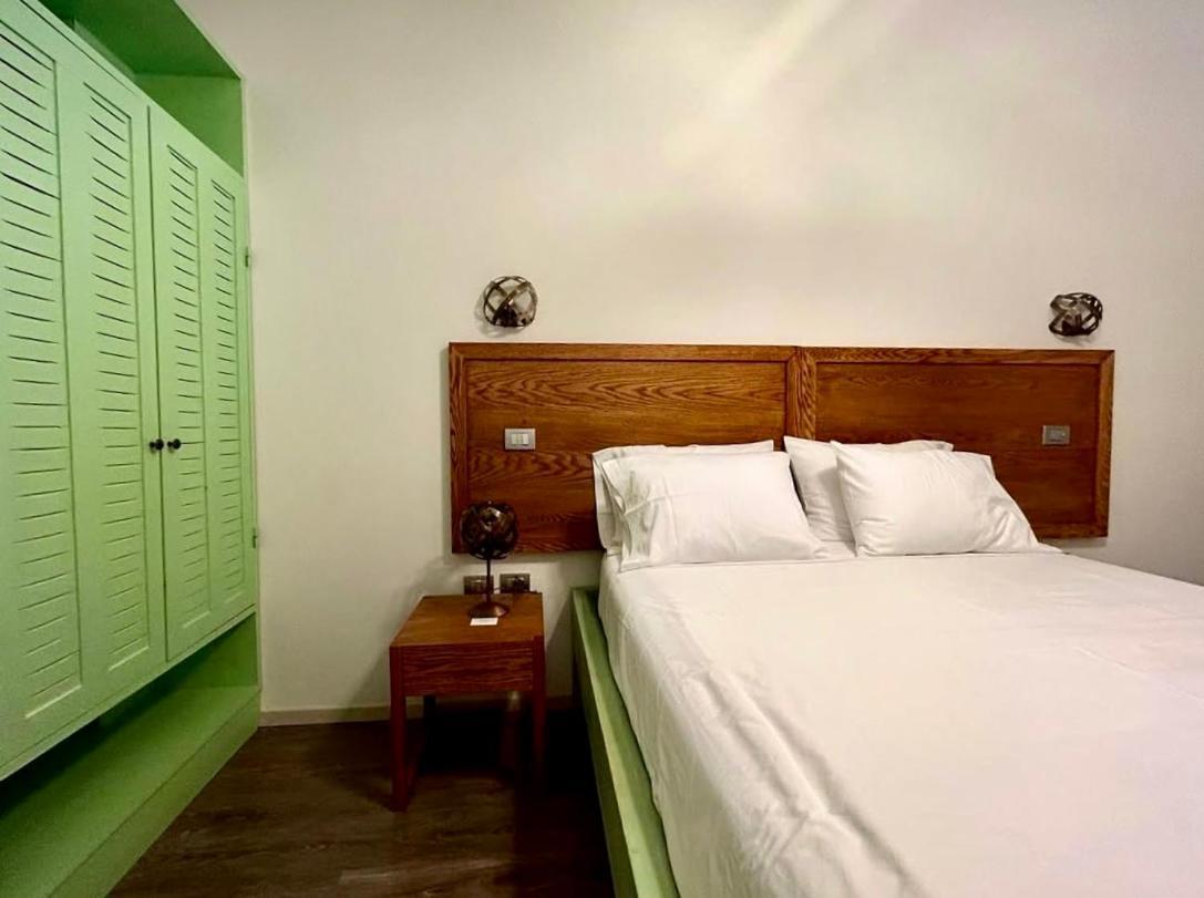 Guesthouse 1932 Himare Esterno foto