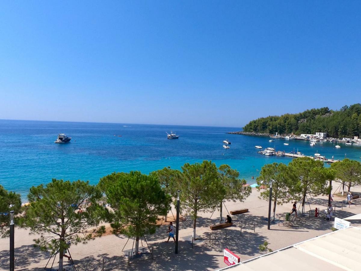 Guesthouse 1932 Himare Esterno foto