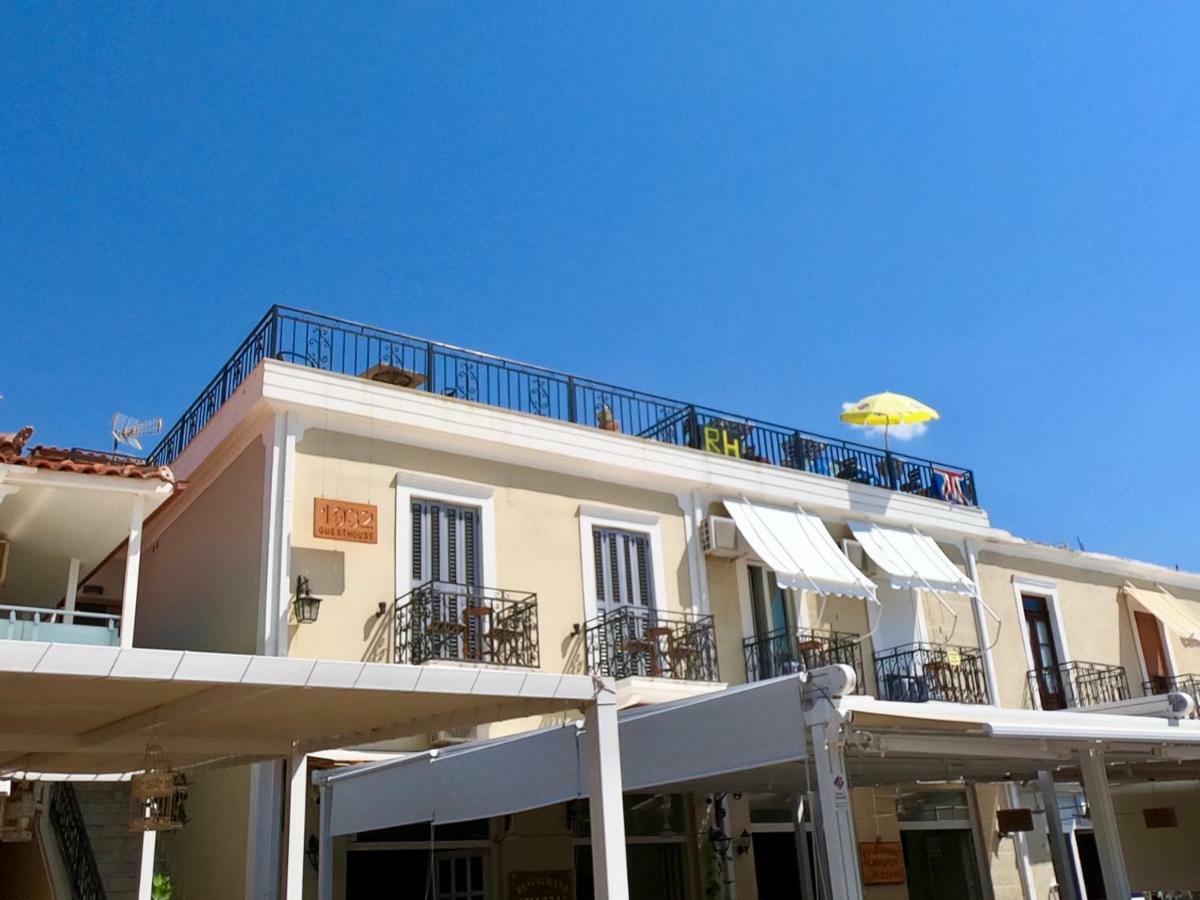 Guesthouse 1932 Himare Esterno foto